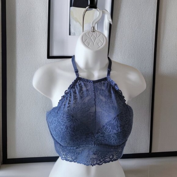 PINK Victoria's Secret Wildflower Lace Bralette Halter Neck Design Push Up -M - Picture 1 of 11